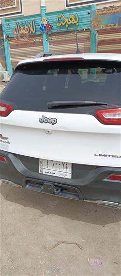 جیپ شیرۆکی